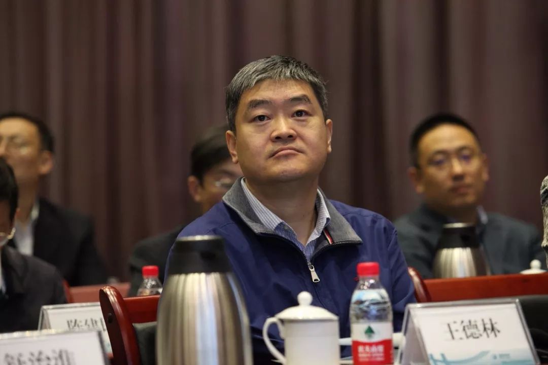 天進(jìn)儀器 天進(jìn)儀器